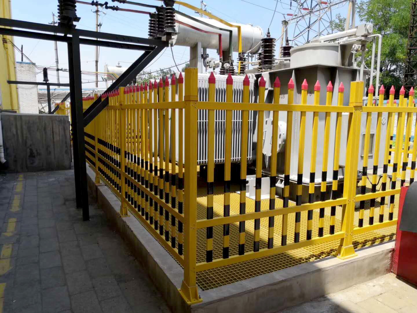 玻璃钢电力围栏有那些特点优点